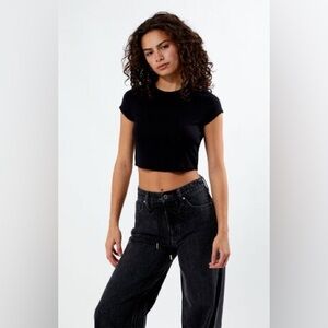 Black Pacsun Crop Top
